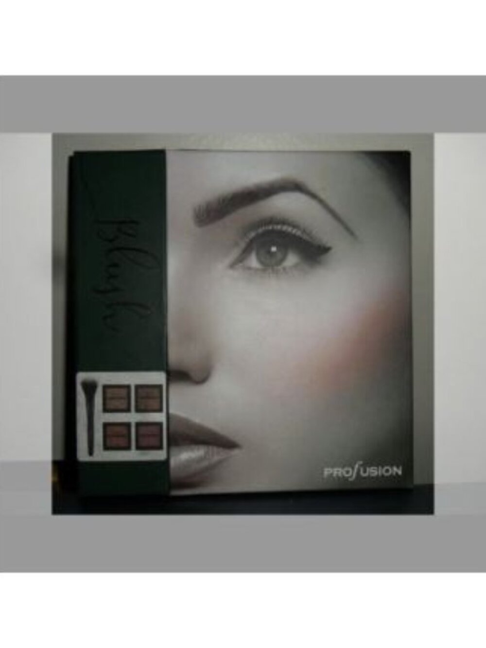 💰💰New-Profusion Blush Boutique Rosette Palette 5pc Set- 4 Blushes With Brush,